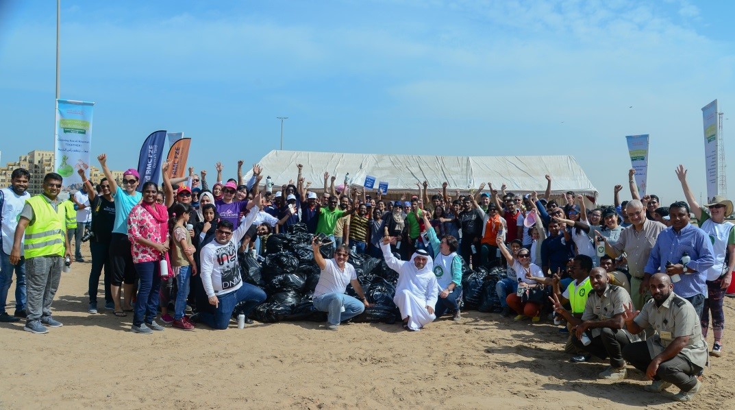 Read more about the article Al Marjan Clean-up campaign